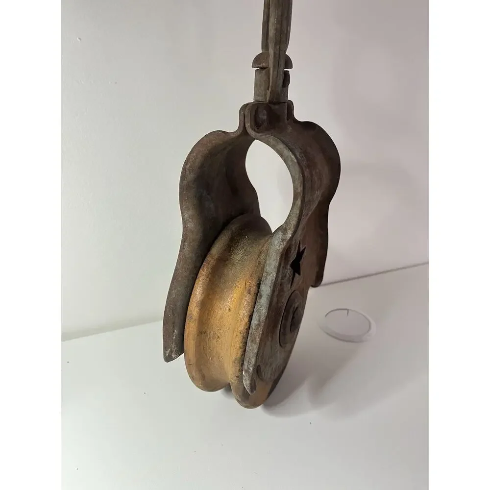 Vintage STARLINE Metal Wood Industrial Barn Hay Rope Antique Pulley Steampunk